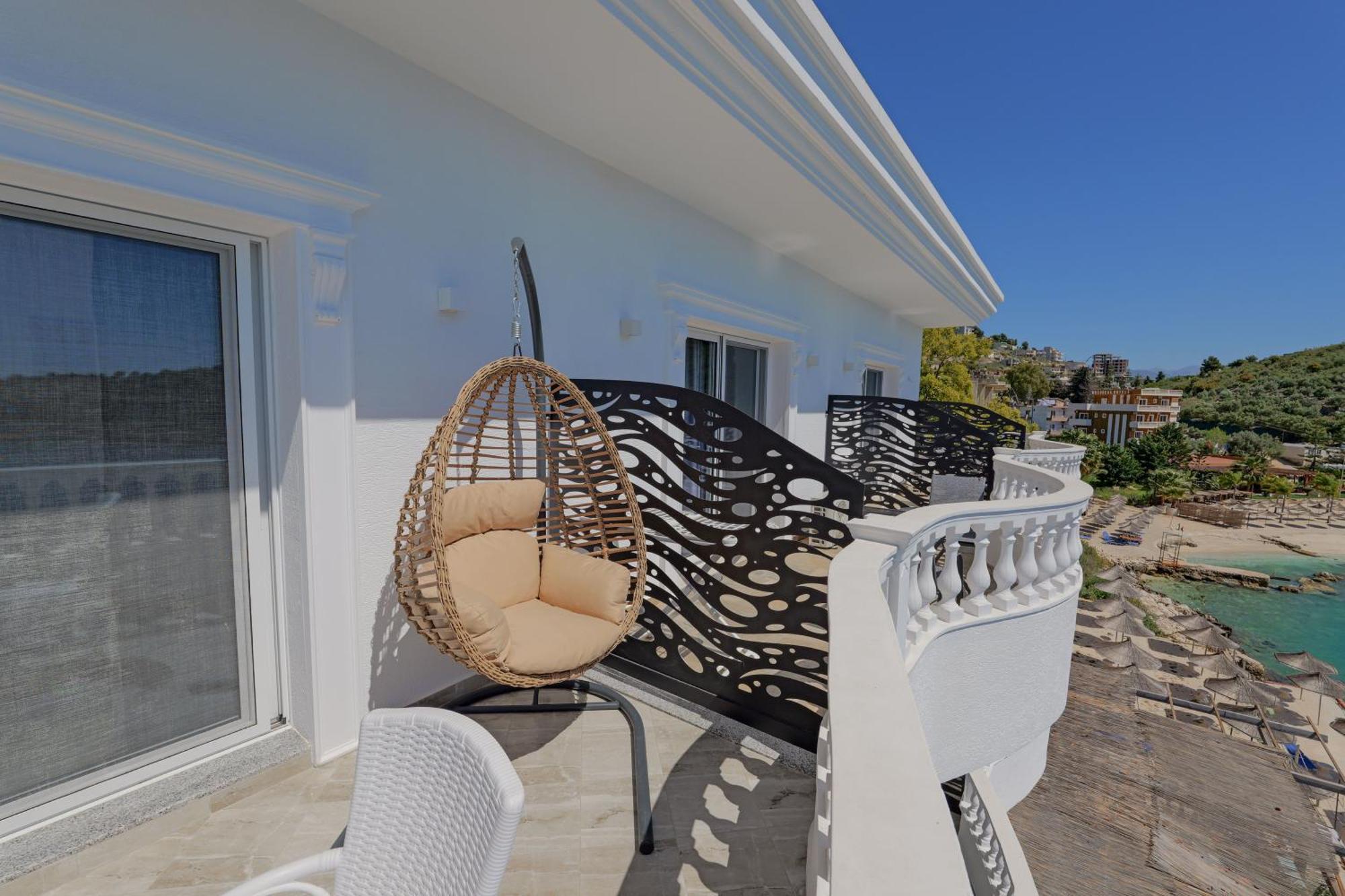 Villa Juna Beach Sarandë エクステリア 写真