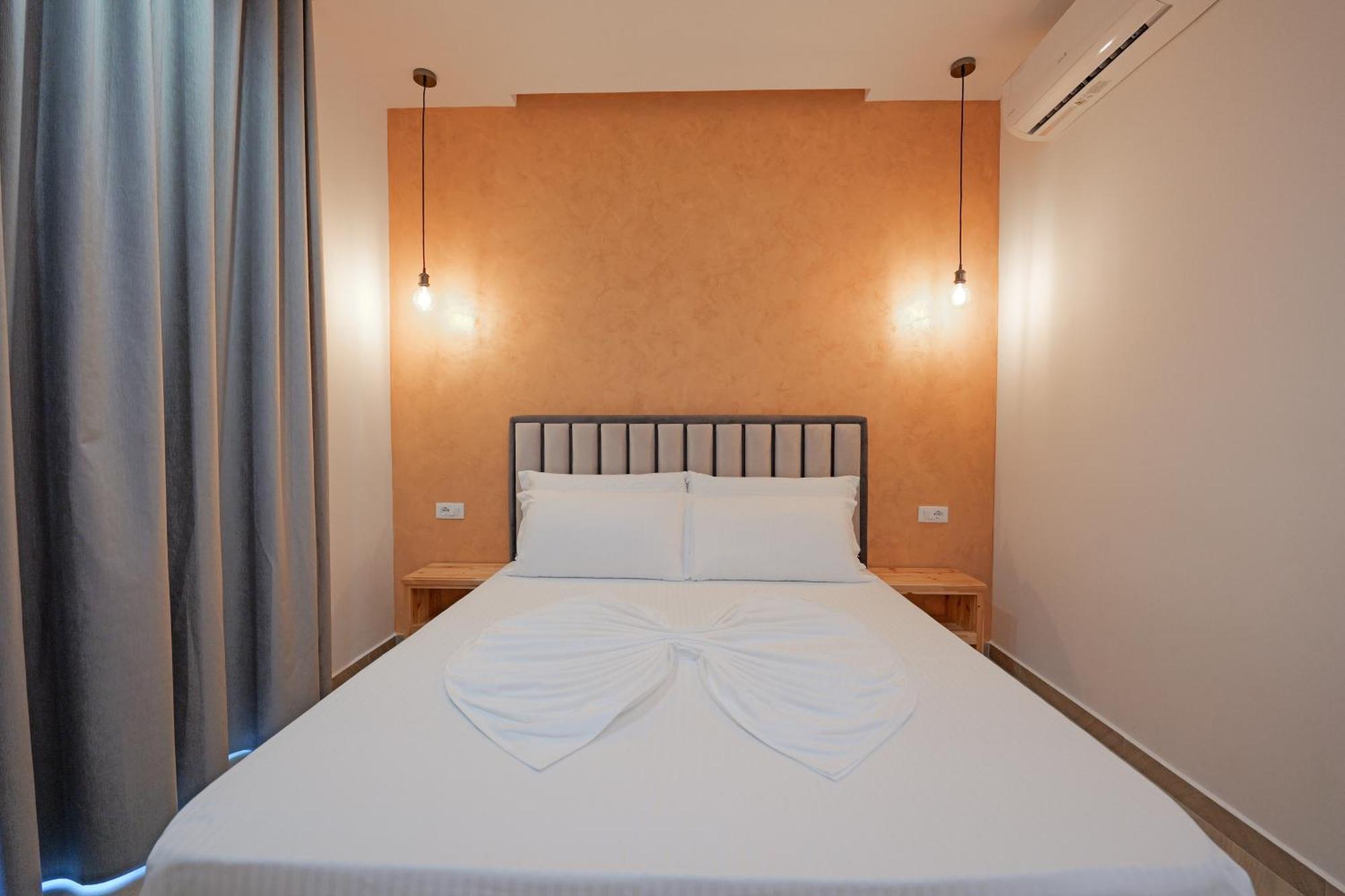 Villa Juna Beach Sarandë エクステリア 写真