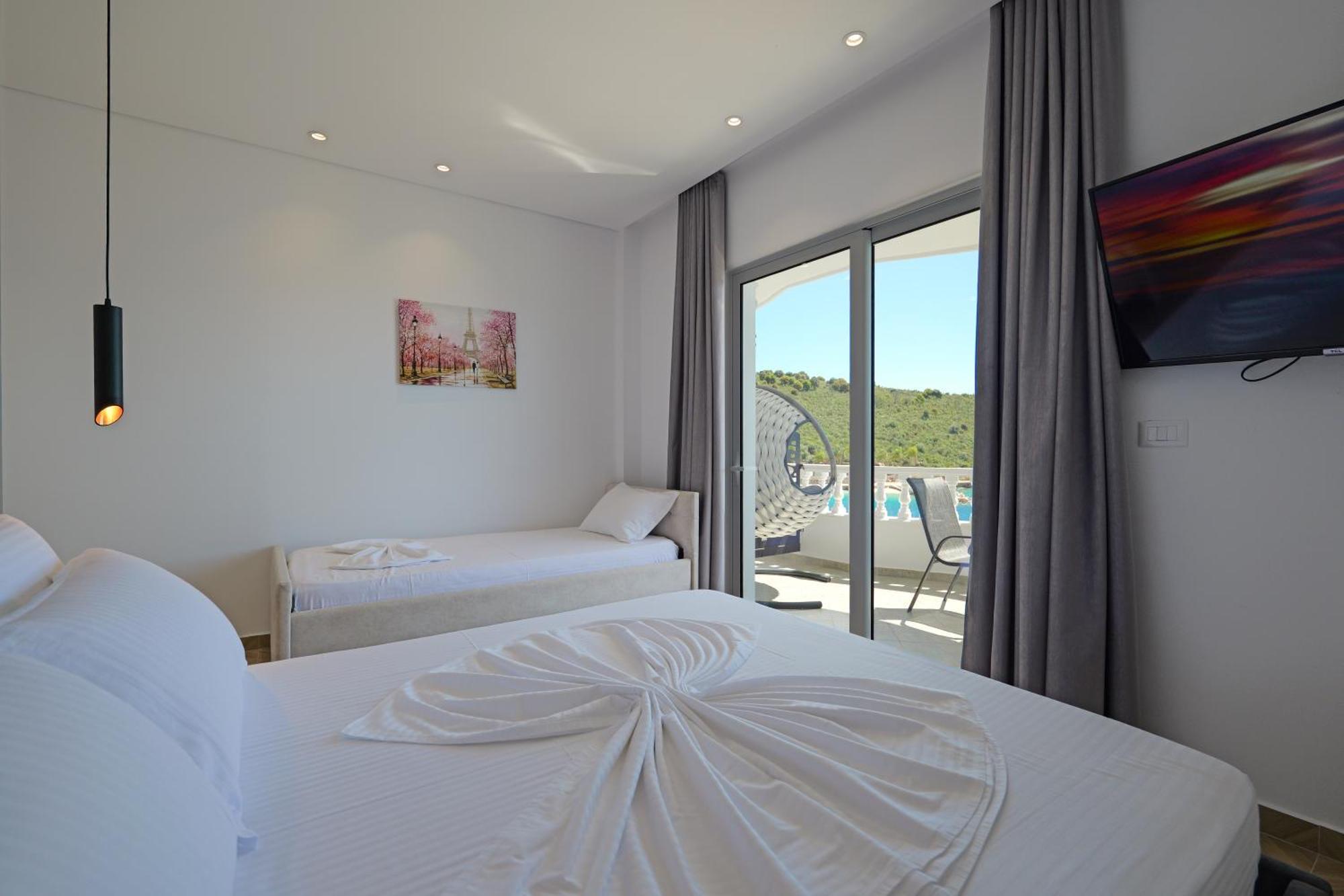Villa Juna Beach Sarandë エクステリア 写真
